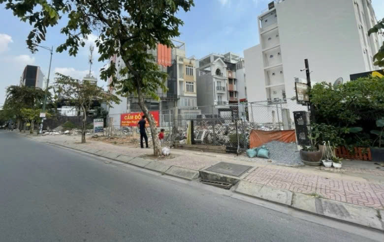 CHÍNH CHỦ BÁN ĐẤT MT Phạm Văn Thành, gần Aeon Mall, TP Tân An. Giá 900tr